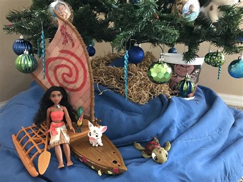 Pin On Disney Moana Christmas Tree