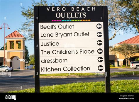 Vero Beach Floridavero Beach Outletsshopping Shopper Shoppers Shop