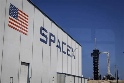 Spacex Venda De A Es Pode Avaliar Empresa De Elon Musk Em Mais De Us