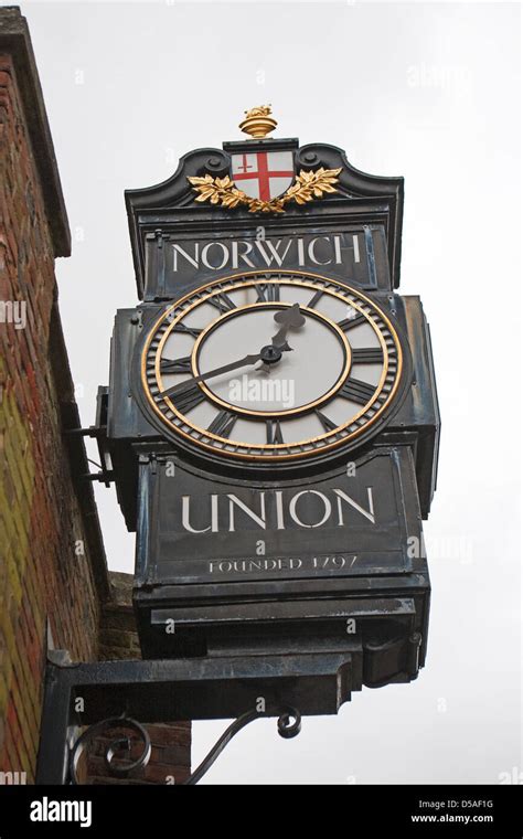 Norwich Union Clock Founded 1797 Stock Photo Alamy