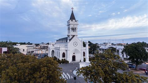 Iglesia San Pedro Apostol San Pedro De Macoris 2018 Notre Dame