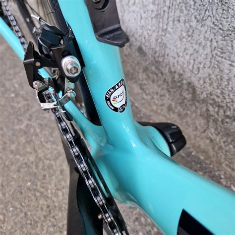 Bianchi Aria Aero 105 Disc Used In 57 Cm Buycycle