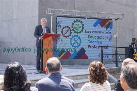 Morales Se Comprometi A Seguir Fortaleciendo La Educaci N T Cnica