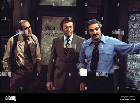 Barney Miller Abe Vigoda Steve Landesberg Hal Linden Stock