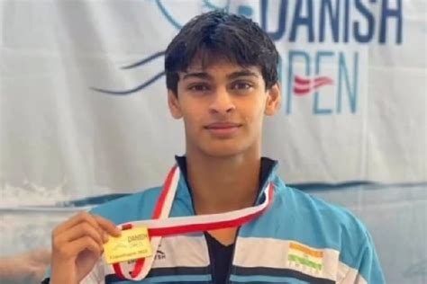 Madhavan After Winning Silver Madhavan S Son Vedaant Now Wins