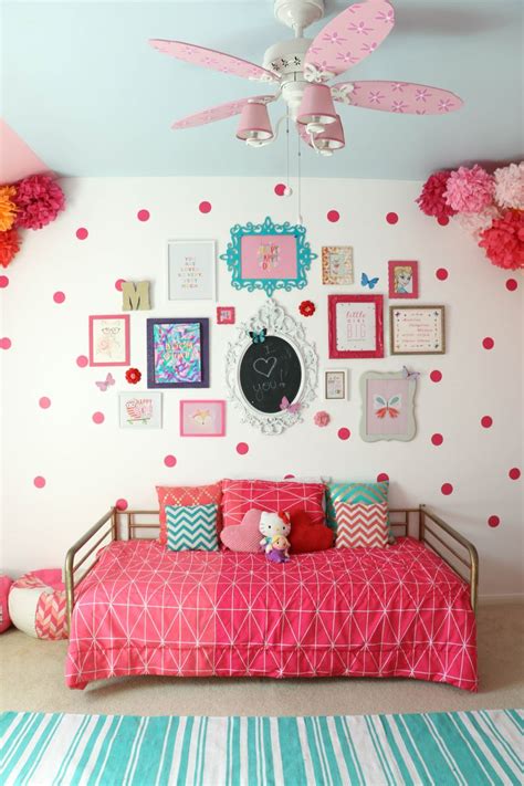 20+ More Girls Bedroom Decor Ideas - The Crafting Nook