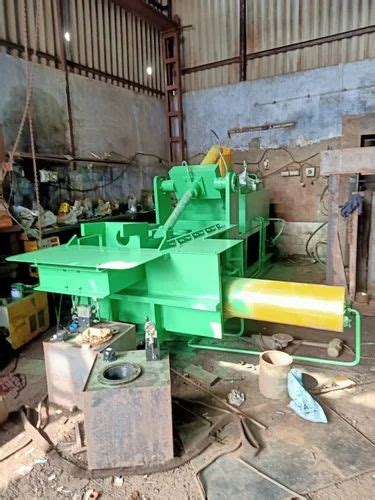 Urmi Mild Steel Triple Action Scrap Baling Press Machine Automation