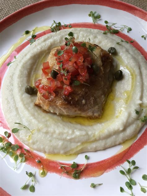 Comidas Rumos Fil De Peixe Grelhado Pur De Couve Flor E Tomate