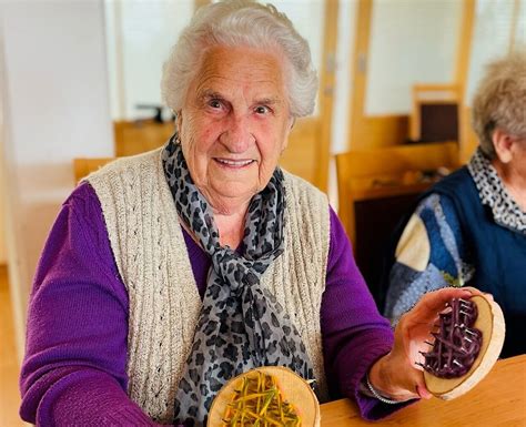 Kreative Vorfreude Auf Den Muttertag Im SeneCura Sozialzentrum St Veit