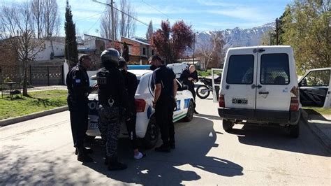 Dejó Las Llaves Puestas Le Robaron La Camioneta Y La Policía Detuvo Al Ladrón En Quince Minutos