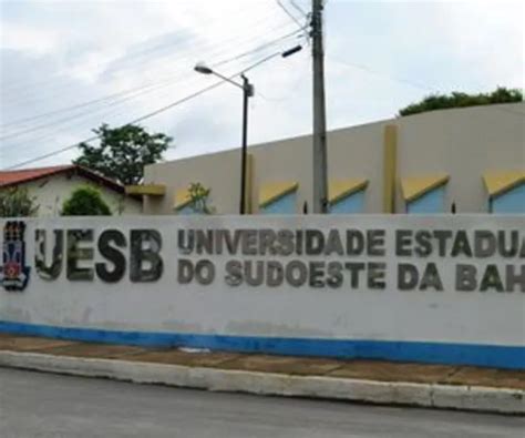 EDUCAÇÃO Uesb abre seleção de transferência interna e externa para