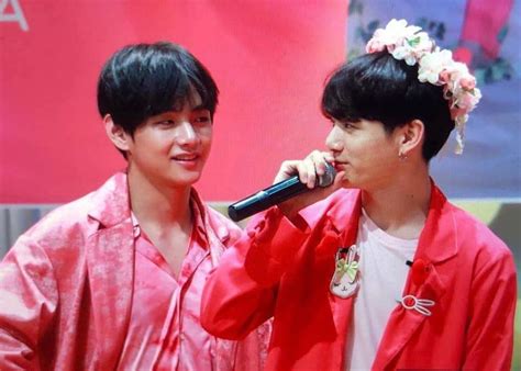 Taekookvkook 🐯💜💗🐰fansign Pink April 2019 Inseparable V K O O K Amino