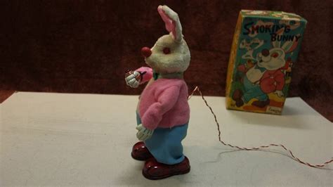 Marusan Smoking Bunny Vintage Battery Tin Toy Japan 60s Youtube