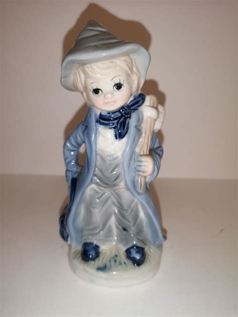 Porcelanowa Figurka Ch Opca Z Tobo Kiem Krak W Bronowice Olx Pl