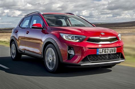 Kia Stonic 10 T Gdi 2 2017 Uk Review Autocar