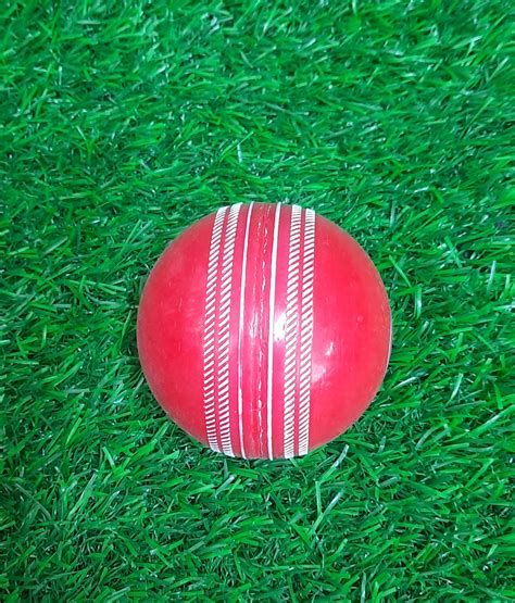 Flash I10 Cricket Synthetic Ball - Sportscrick