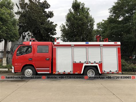 Right Hand Drive Dongfeng Liters Foam Fire Rescue Truck Suppliers