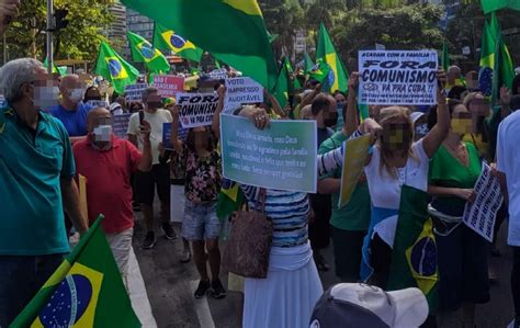 Marcha bolsonarista tem aglomeração e pessoas sem máscara em Niterói