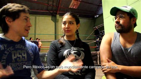 Fénix Ayala Boxeadora profesional Chingonas Trabajando con Alex y