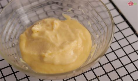 Easy Taco Bell Nacho Cheese Sauce Recipe - TheFoodXP