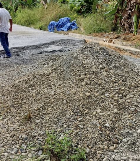 Di Duga Proyek Rabat Beton Di Desa Buriko Pengerjaannya Asal Asalan