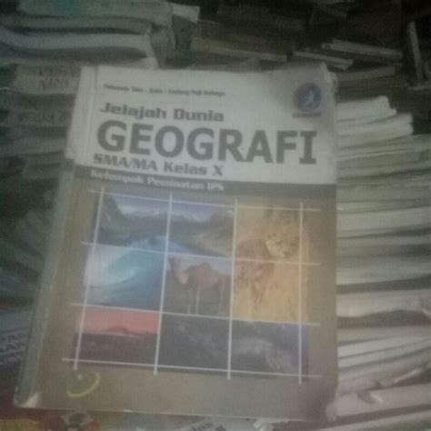 Jual Buku Jelajah Dunia Geografi 1 Sma Revisi Shopee Indonesia