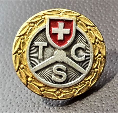 Q Pin Tcs Touring Club Schweiz Logo Kaufen Auf Ricardo