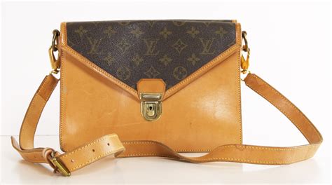 Which Nordstrom Carry Louis Vuitton Paul Smith