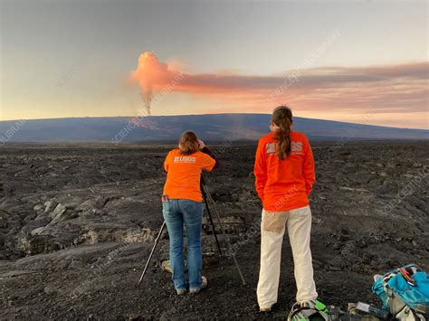 Scientists monitoring lava flows, Mauna Loa, Hawaii, USA - Stock Image ...