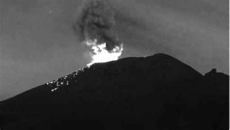 Explosiones en el Popocatépetl hoy Se reportan 9 explosiones y casi