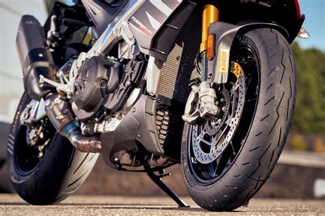 Best Motorcycle Road Tyres Uk | Reviewmotors.co