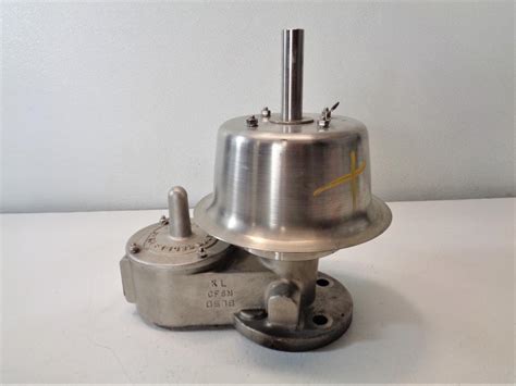 Groth 2 150 Cf8m Vacuum Relief Valve 1200a 02 555 T0z