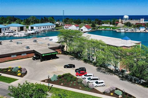 Top 3 Lakefront Hotels In Kenosha, Wisconsin - Updated 2024 | Trip101