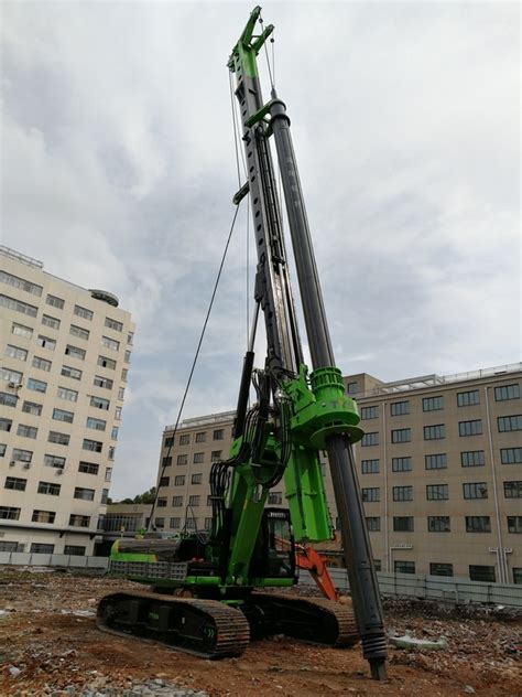 Diameter 2500mm Rotary Drilling Rig 80M Hydraulic Piling Tunnel Boring