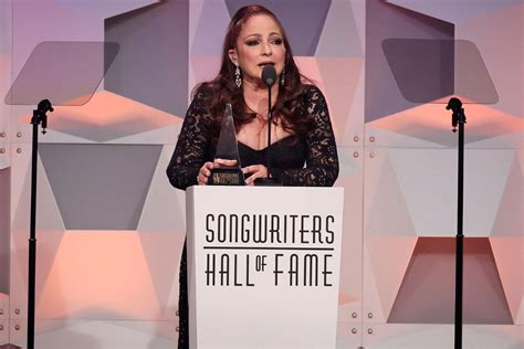 Gloria Estefan, 1st Latina Inducted into Songwriters Hall of Fame - LatinTRENDS