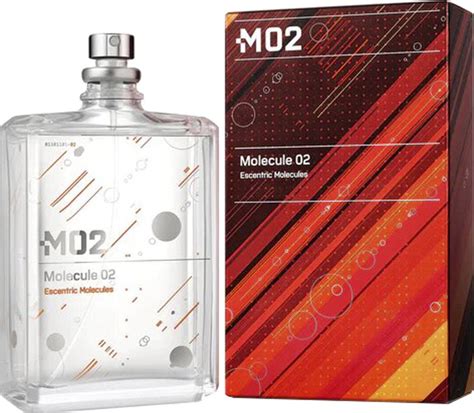 Купить духи Escentric Molecules Molecule 02. Оригинальная парфюмерия ...