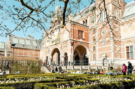 Premium Photo The Rijksmuseum Is A Museum And Is Located In Amsterdam