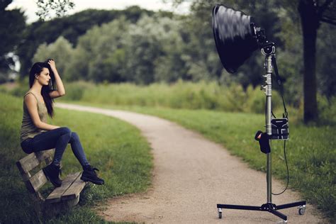 Mola Setti Softlight Vs Elinchrom Fresnel Hard Light Hans Van