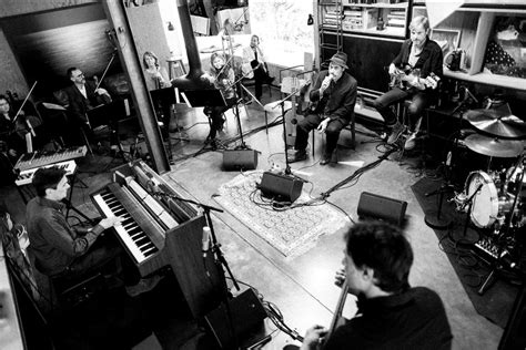 Premiere Se Tindersticks I Intim Livesession Fra Hellerup