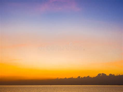 Bright Sun Set Over Horizontal Sky Stock Image Image Of Color Bokeh