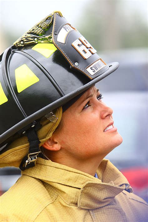 Stacey Swinford becomes Peru's first female firefighter | News ...