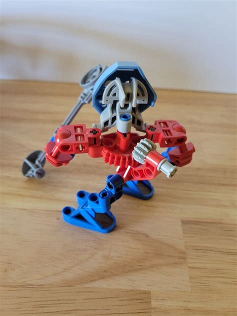 LEGO BIONICLE TITANS 8595 Takua Pewku See Description EBay