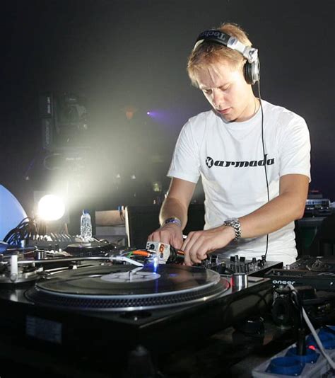 Richest DJs in the World [2025 Update]- Wealthy Peeps