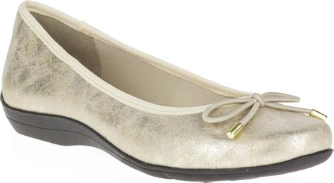 Soft Style By Hush Puppies Women S Heartbreaker Ballet Flat Taupe