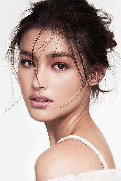 Critics Hail Liza Soberano As World’s ‘most Beautiful Face’ Filipino Journal