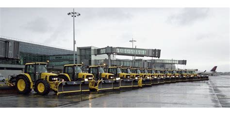 Saint André le Gaz Villeton renforce la flotte de déneigement des