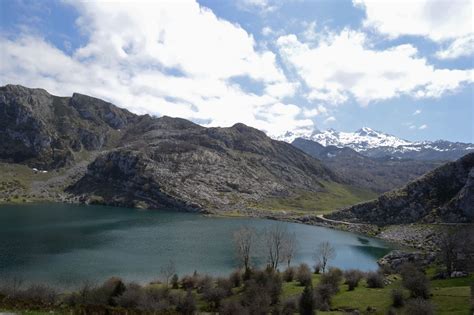 Dreams & Notes...: The Lakes of Covadonga