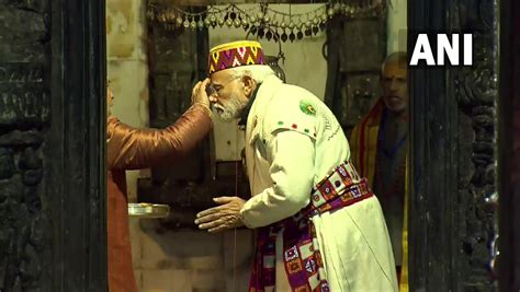 Agency News As Kedarnath Temple Doors Open For Pilgrims First Puja