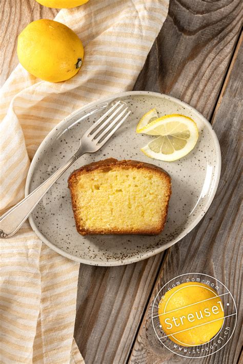 Getränkter Zitronencake Rezept von Streusel