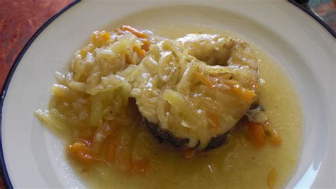 El Bloc De La Mami Lluç Amb Verdures